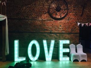 New-Decade-LED-Love-Letters